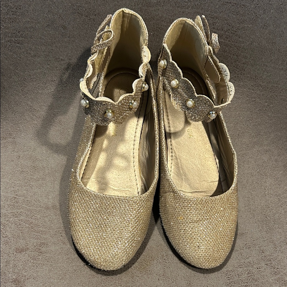 Pandaninia - Elegant Gold Girl’s Shoes
